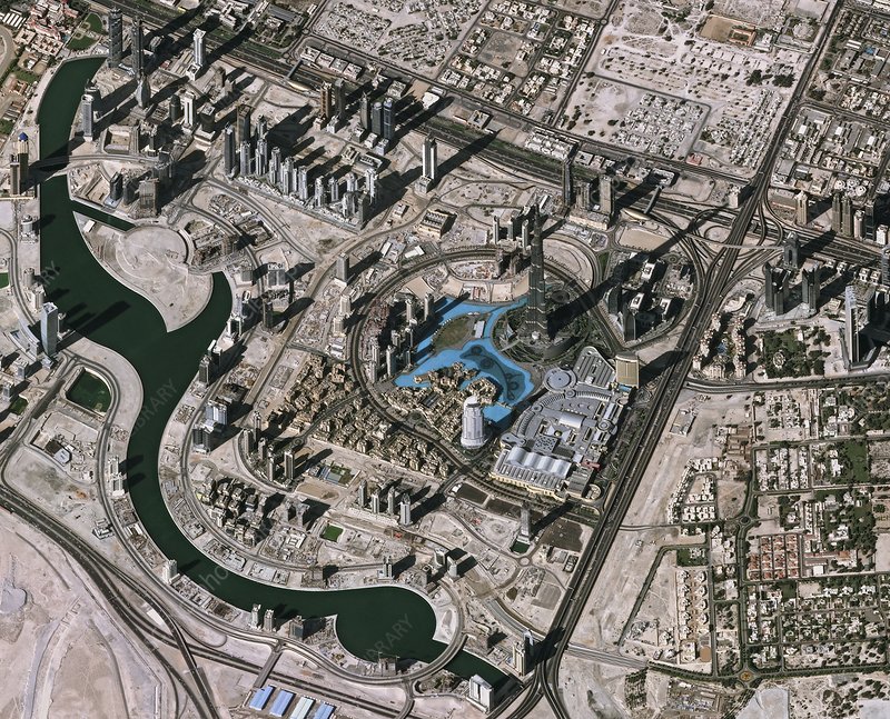 Emirates Hills Ultra-Luxury Villa Approval & Construction